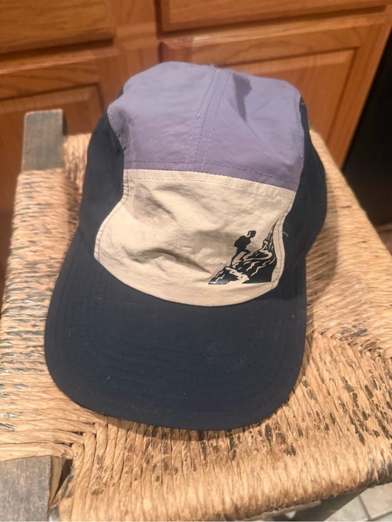 Accessories - Colorblock Outdoor Cap with Hiker Graphic - Blue, Lavender, Cream